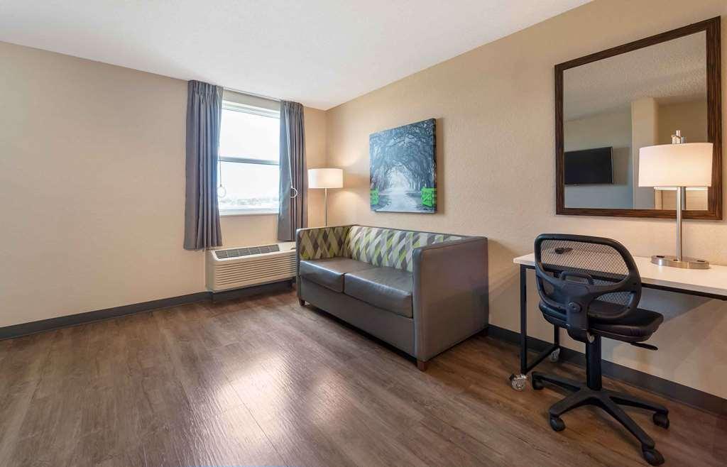 Extended Stay America Suites - Dallas - Coit Road Room photo